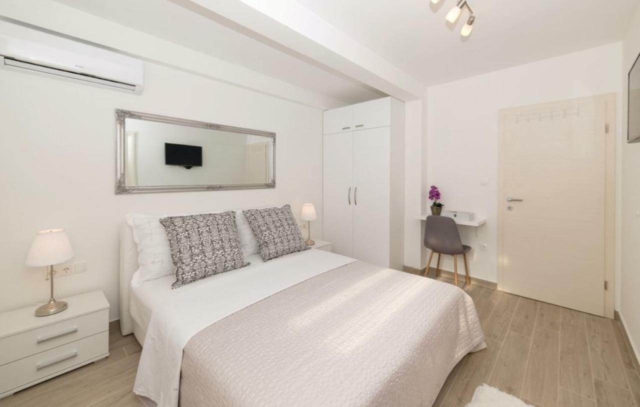 Luxury Villa Vela Rina Mali Drvenik Exteriör bild