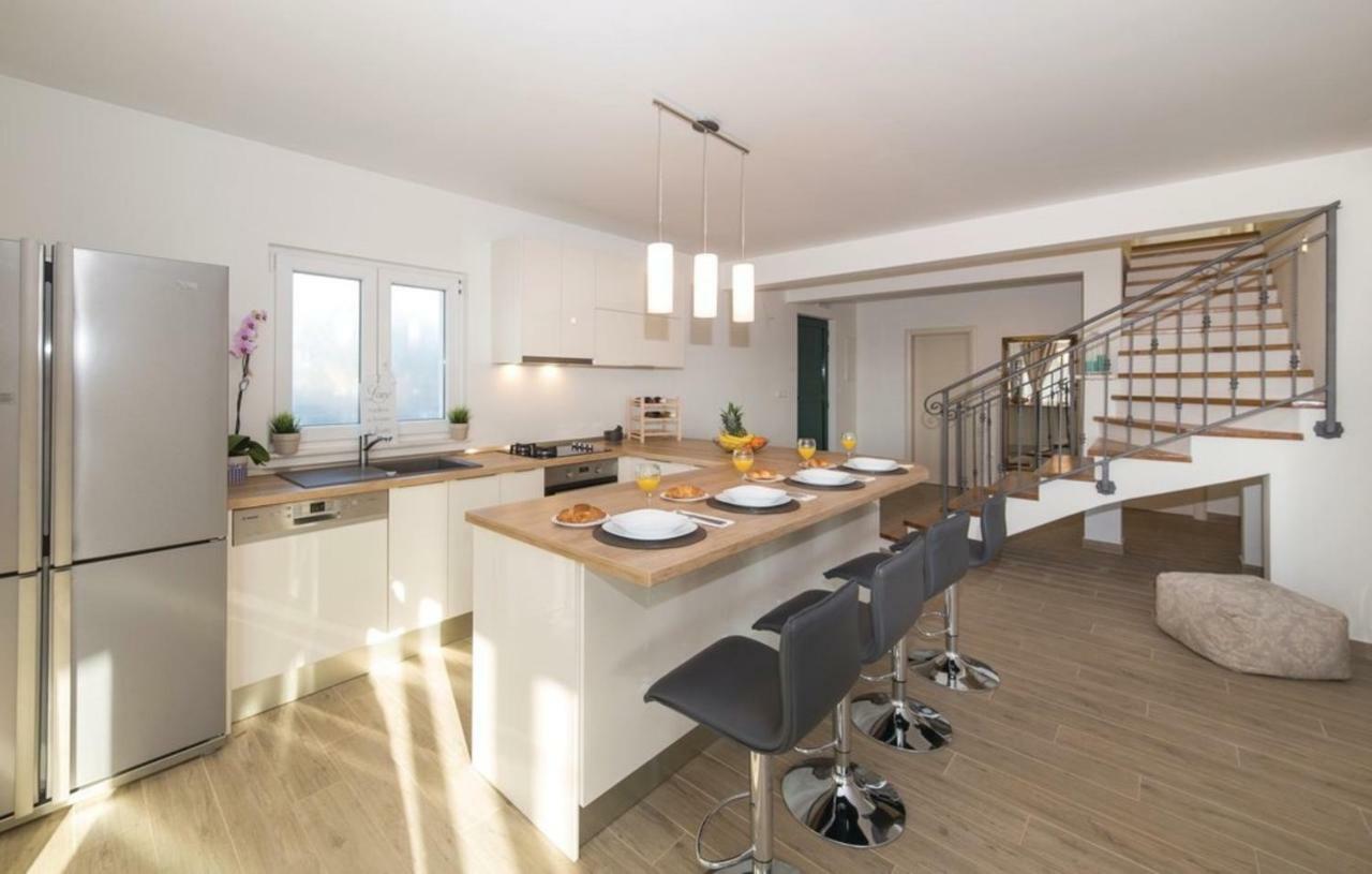 Luxury Villa Vela Rina Mali Drvenik Exteriör bild